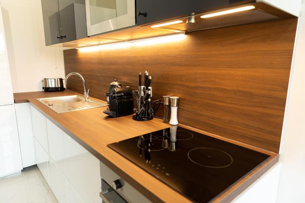 Elegant Apartment #6 Serris Buitenkant foto